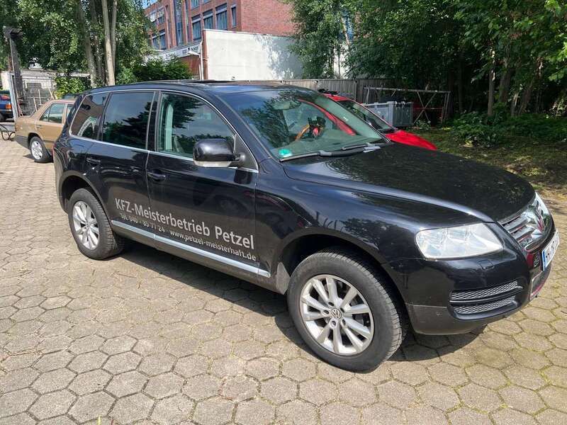Gebraucht VW Touareg 313 PS (230 kW) 2004 Schwarz SUV