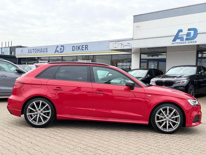 Gebraucht Audi A3 S-Line 150 PS (110 kW) 2019 Rot Limousine