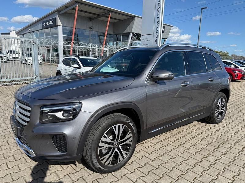 Gebraucht Mercedes GLB200 150 PS (110 kW) 2025 Grau SUV