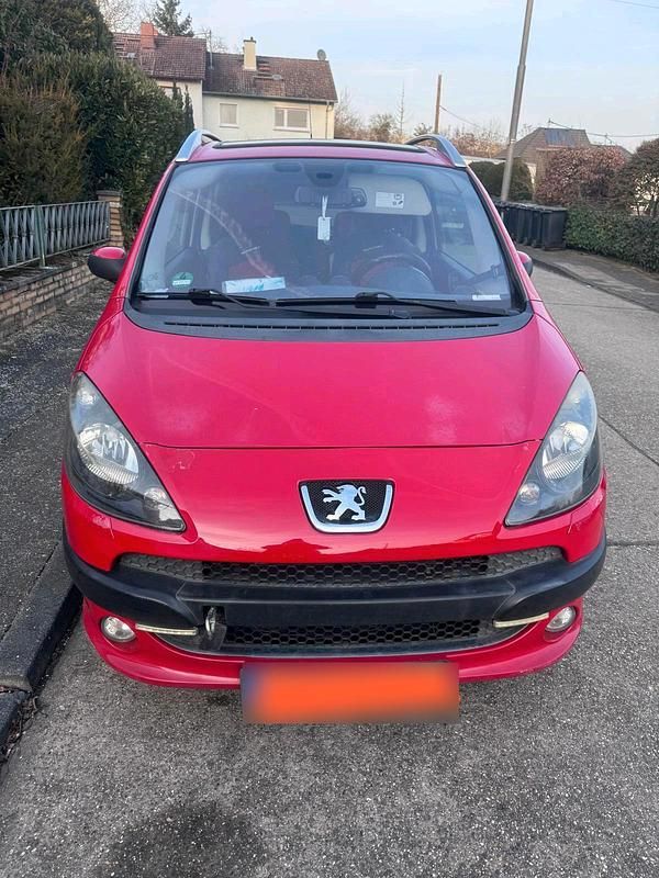 Gebraucht Peugeot 1007 110 PS (80 kW) 2006 Rot Van / Kleinbus