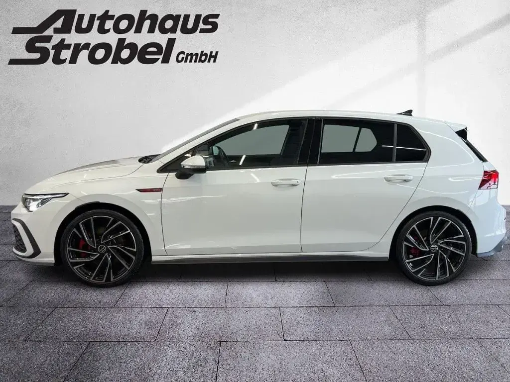 Gebraucht VW Golf VIII GTI 245 PS (180 kW) 2023 Pure white Limousine