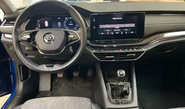 Second-hand Skoda Octavia Style 150 CP (110 kW) 2023 Albastru Break
