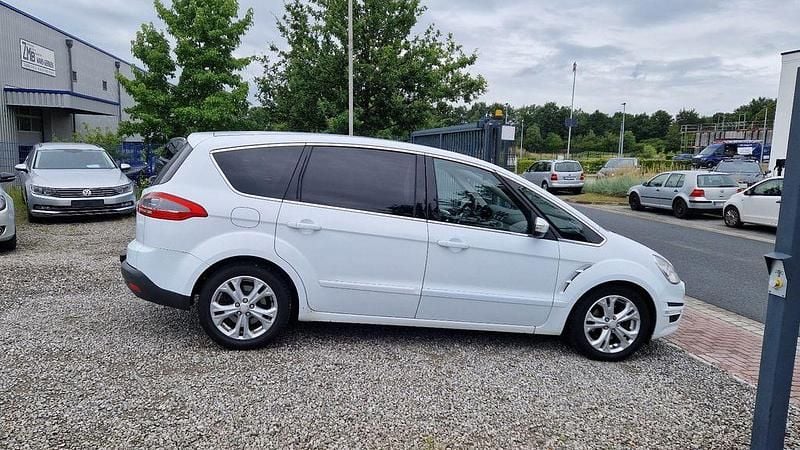Gebraucht Ford S-MAX Titanium 163 PS (119 kW) 2010 Weiß Van / Kleinbus