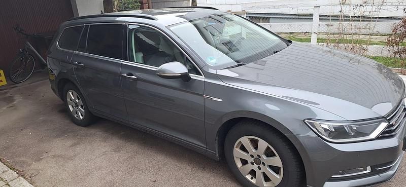 Gebraucht VW Passat 150 PS (110 kW) 2015 Grau Kombi