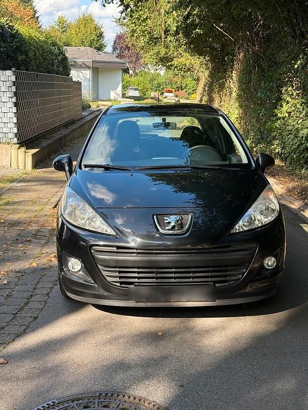 Schwarz Gebraucht 2009 Peugeot 207 Limousine | 1.900 € (Fairer Preis) - Bild 1/4