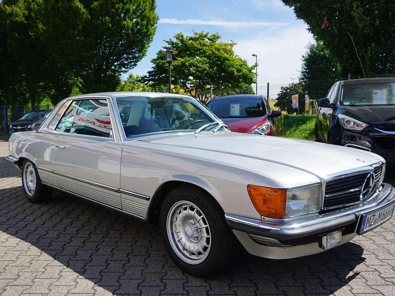 Silber Gebraucht 1974 Mercedes 350 Coupé | 26.900 € - Bild 1/4