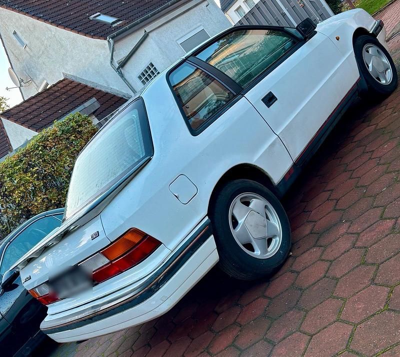 Gebraucht Chrysler Le Baron 147 PS (108 kW) 1989 Weiß Limousine