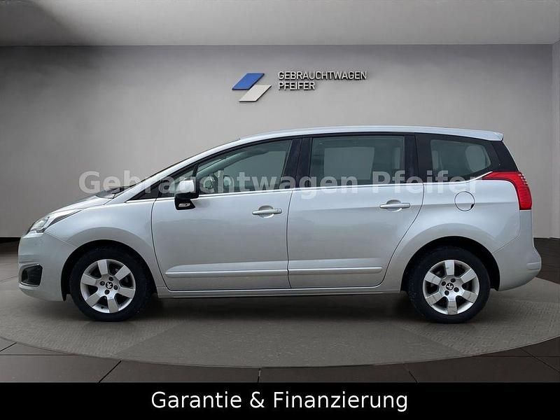 Gebraucht Peugeot 5008 Active 120 PS (88 kW) 2014 Grau Van / Kleinbus
