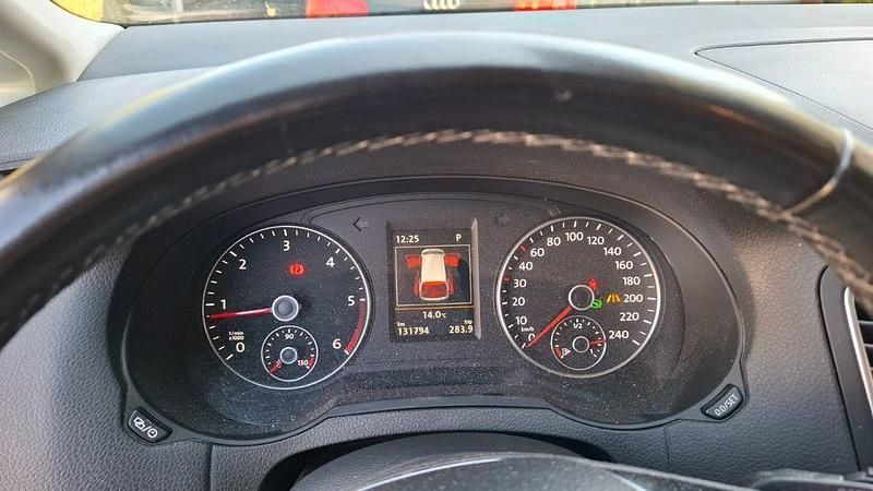 Gebraucht VW Sharan Join 184 PS (135 kW) 2018 Rot Van / Kleinbus