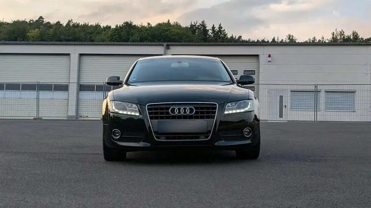 Gebraucht Audi A5 Sportback 180 PS (132 kW) 2010 Schwarz Kleinwagen