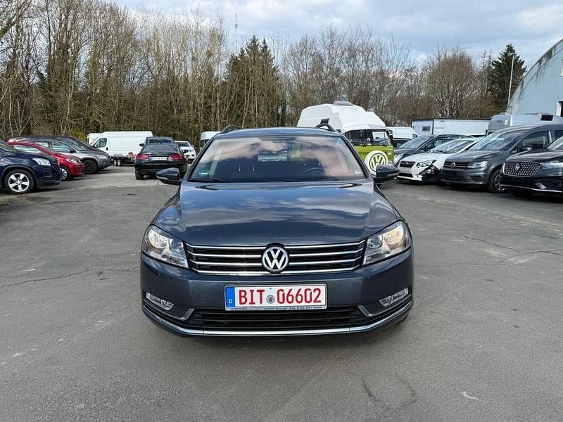Gebraucht VW Passat Comfortline 150 PS (110 kW) 2014 Grau Kombi