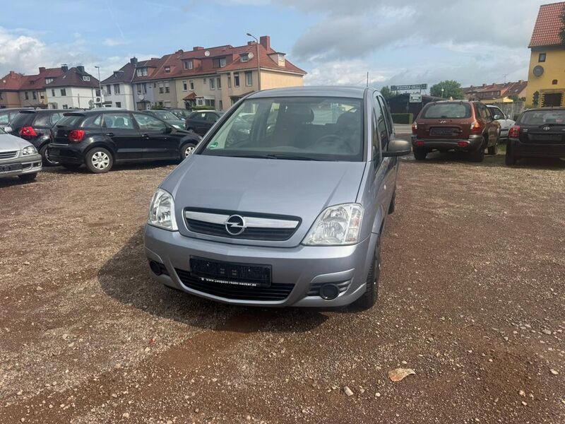 Silber Gebraucht 2009 Opel Meriva Selection Van / Kleinbus | 2.799 € (Guter Preis) - Bild 1/4