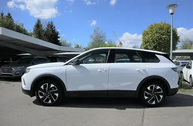 Neu Opel Grandland X Edition 145 PS (106 kW) 2025 Weiß SUV