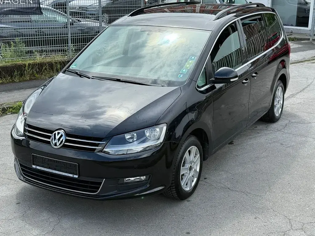 Gebraucht VW Sharan Comfortline 140 PS (102 kW) 2014 Schwarz Van / Kleinbus