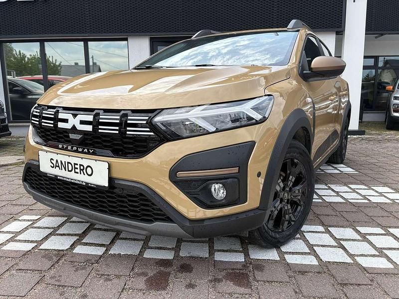 Gebraucht Dacia Sandero Extreme 67 PS (49 kW) 2024 Safaribeige Kleinwagen