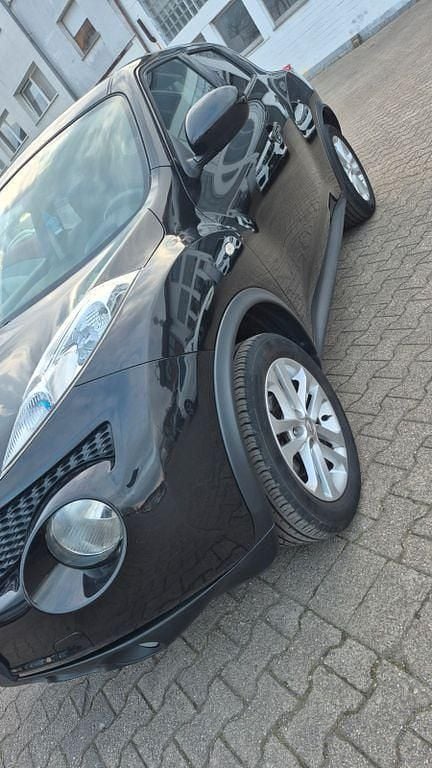 Gebraucht Nissan Juke Acenta 117 PS (86 kW) 2012 Schwarz SUV