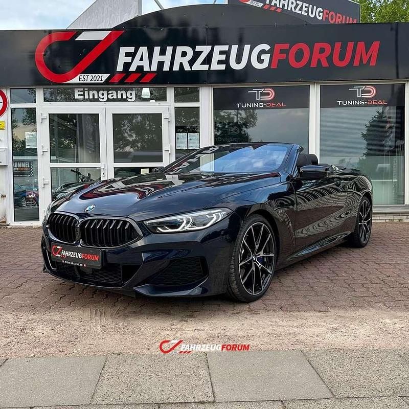 Carbonschwarz metallic Gebraucht 2022 BMW 840 Coupé | 84.700 € - Bild 1/4