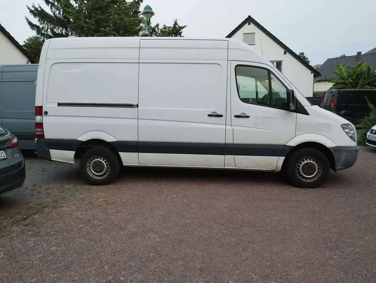 Gebraucht Mercedes Sprinter 163 PS (119 kW) 2012 Weiß Van