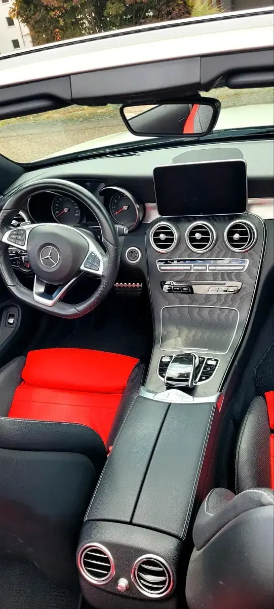 Gebraucht Mercedes C400 333 PS (244 kW) 2017 Weiß Cabrio