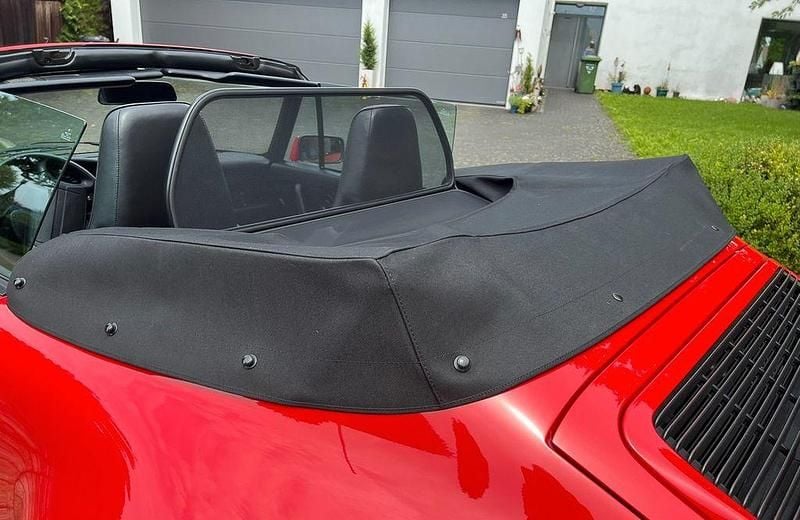 Second-hand Porsche 964 340 CP (250 kW) 1991 Roșu Cabrio