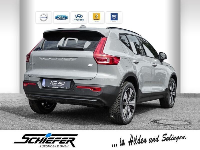 Gebraucht Volvo XC40 Plus 261 PS (191 kW) 2023 Grau SUV
