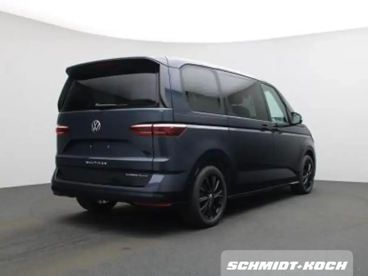Gebraucht VW Multivan Life 245 PS (180 kW) 2025 Starlight blue (blau) Van / Kleinbus