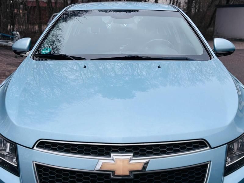 Gebraucht Chevrolet Cruze 124 PS (91 kW) 2013 Blau Kleinwagen