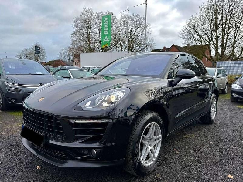 Schwarz Gebraucht 2018 Porsche Macan S SUV | 35.900 € (Superpreis) - Bild 1/4