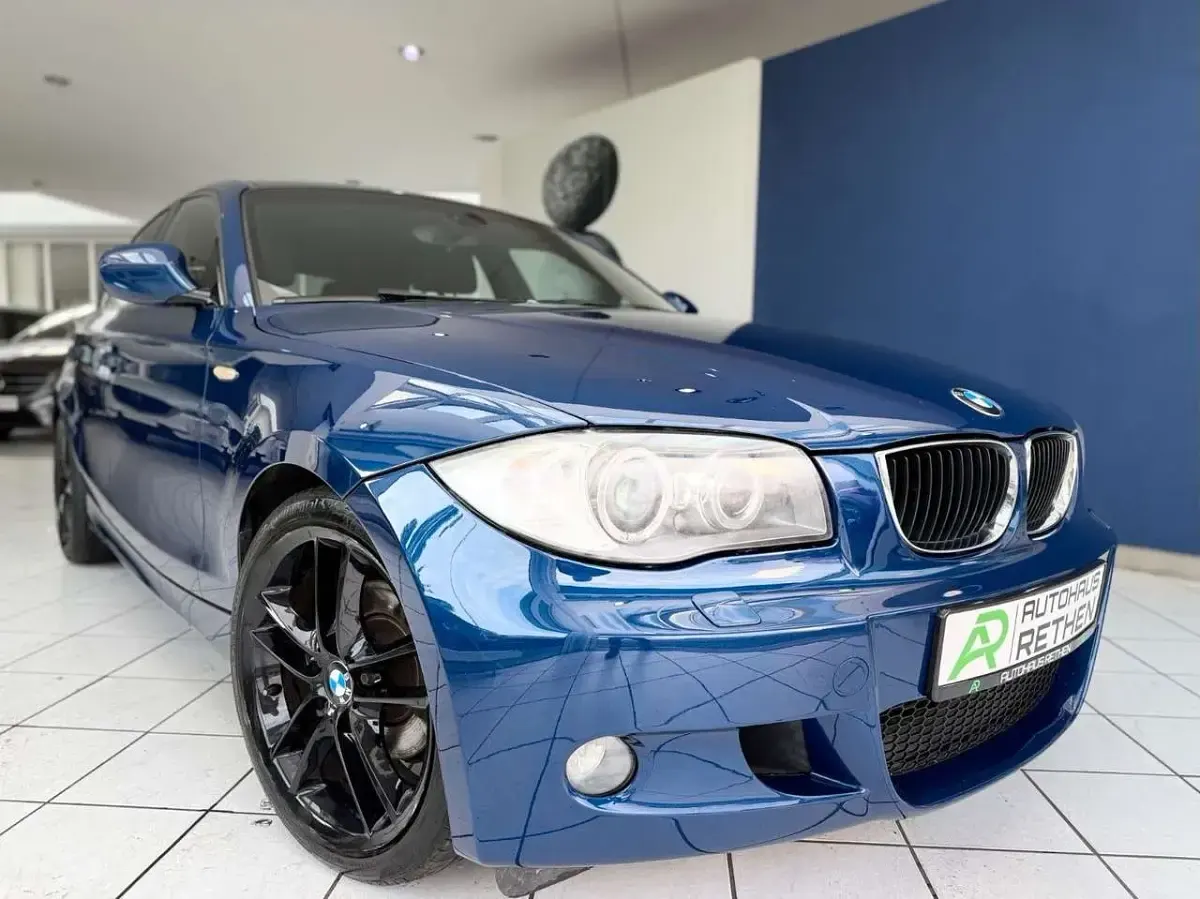 Gebraucht BMW 118 M Sport 143 PS (105 kW) 2011 Blau Kleinwagen