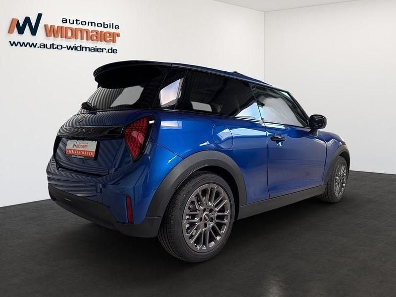 Gebraucht Mini Cooper S Classic 204 PS (150 kW) 2024 Blau Kleinwagen