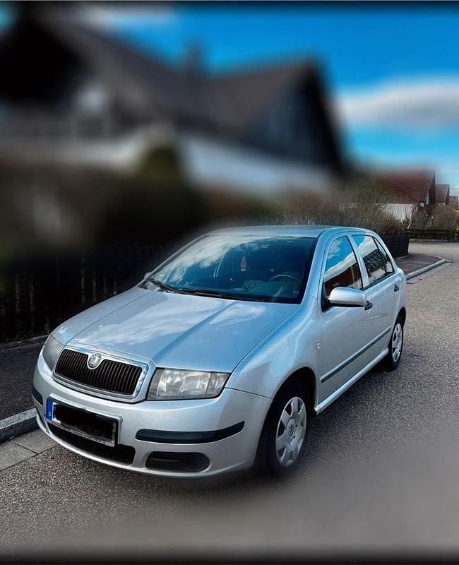 Silber Gebraucht 2006 Skoda Fabia Kleinwagen | 600 € (Superpreis) - Bild 1/3