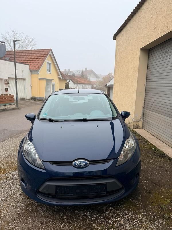 Gebraucht Ford Fiesta 82 PS (60 kW) 2009 Blau Kleinwagen