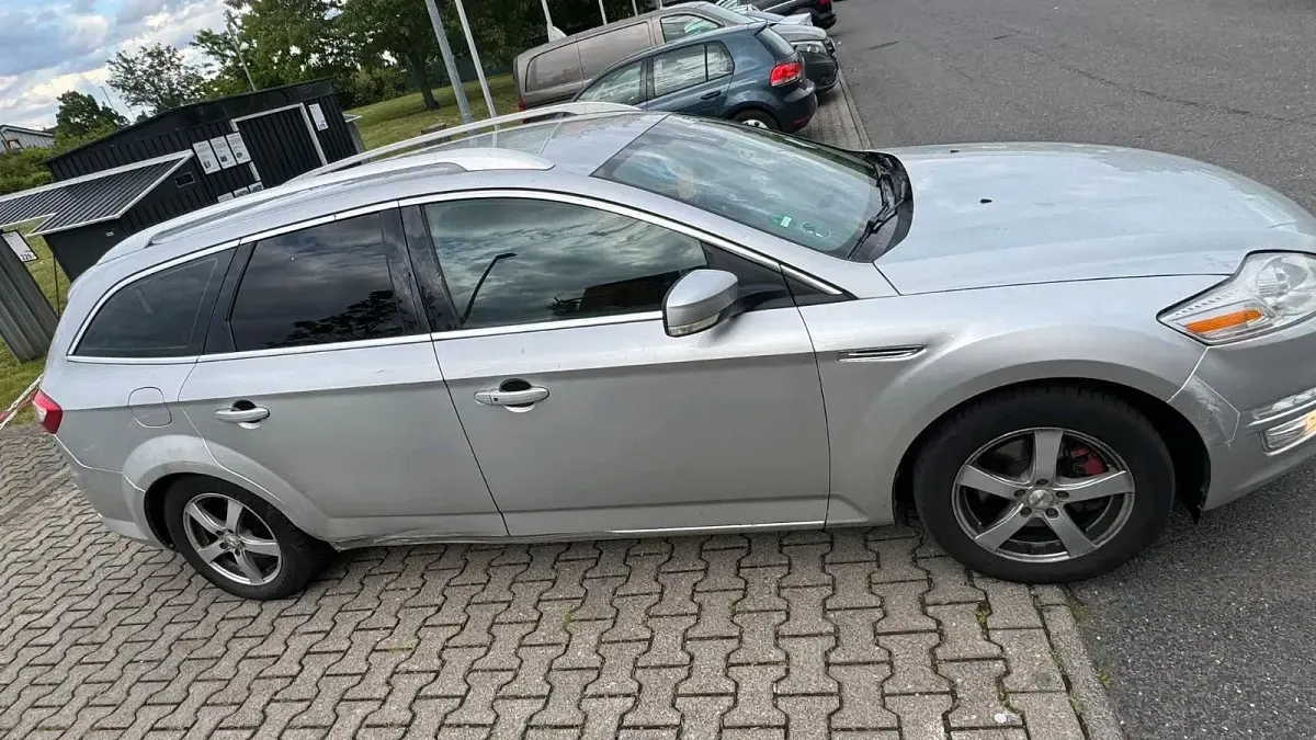 Używany Ford Mondeo Titanium 204 KM (150 kW) 2012 Szary Kombi