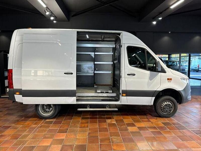Weiß Gebraucht 2019 Mercedes Sprinter Van | 41.950 € (Fairer Preis) - Bild 1/4