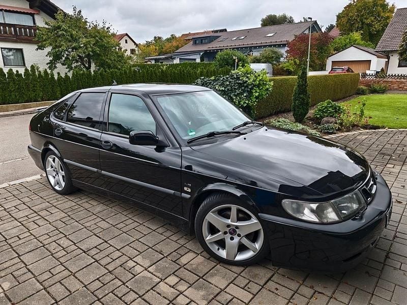 Schwarz Gebraucht 2000 Saab 9-3 Aero Limousine | 7.500 € - Bild 1/4