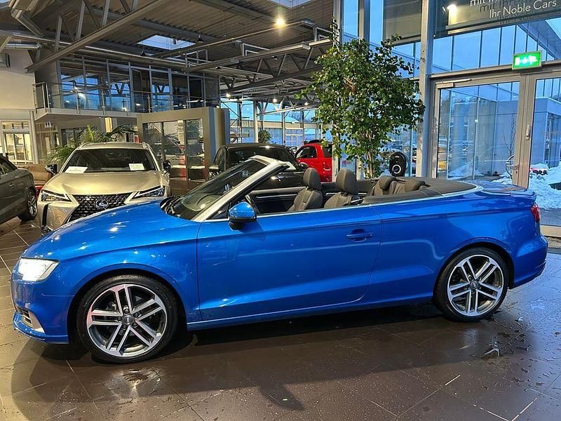 Gebraucht Audi A3 Cabriolet Sport 150 PS (110 kW) 2019 Blau Cabrio