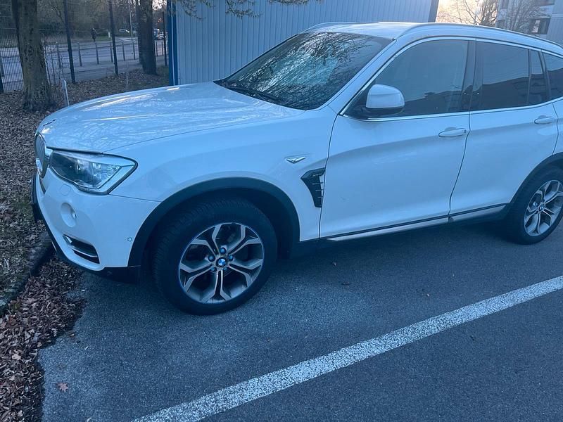 Gebraucht BMW X3 190 PS (139 kW) 2015 Weiß SUV