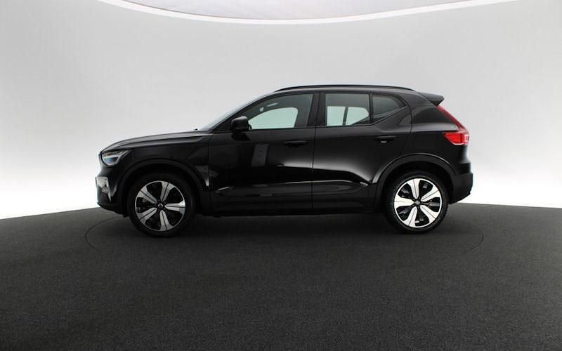 Gebraucht Volvo EX40 Core 175 kW (238 PS) 2022 Schwarz SUV
