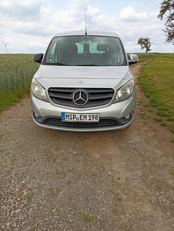 Silber Gebraucht 2013 Mercedes Citan 109 Abholung | 8.000 € (Etwas zu teuer) - Bild 1/4