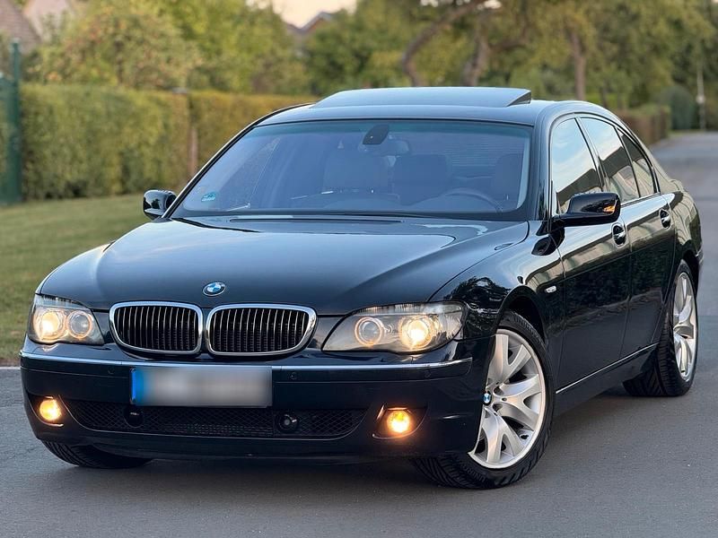 Blau Gebraucht 2008 BMW 750 Comfort Edition Limousine | 7.200 € (Superpreis) - Bild 1/4