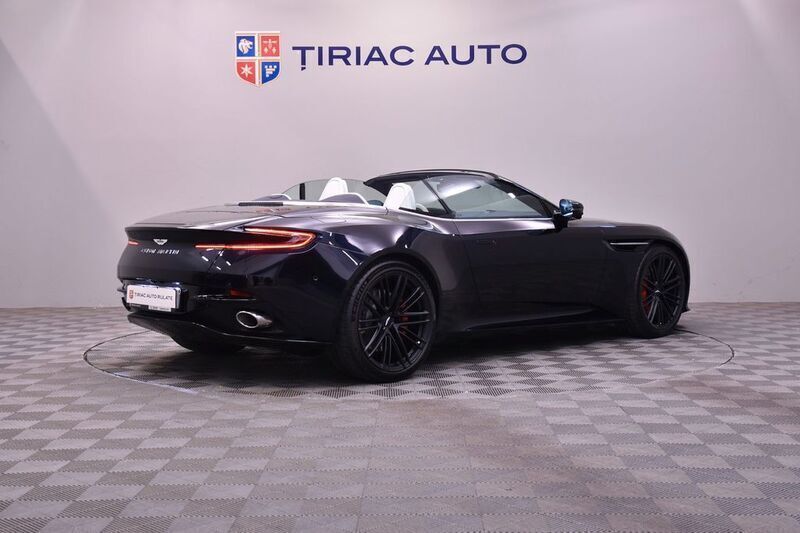 Gebraucht Aston Martin DB12 680 PS (500 kW) 2024 Schwarz Cabrio