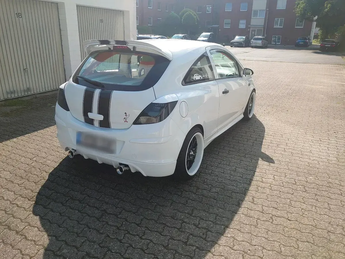 Gebraucht Opel Corsa 60 PS (44 kW) 2008 Weiß Kleinwagen
