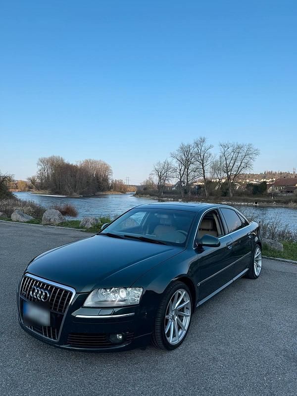 Second-hand Audi A8 326 CP (239 kW) 2007 Verde Berlinǎ