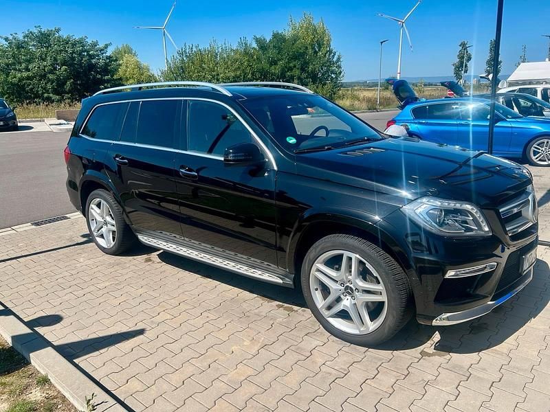 Gebraucht Mercedes GL500 AMG 435 PS (319 kW) 2014 Schwarz SUV