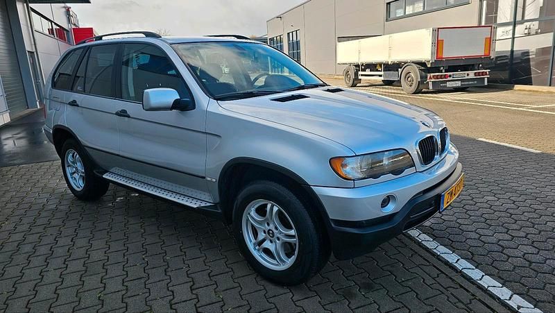 Second-hand BMW X5 184 CP (135 kW) 2003 Argintiu SUV
