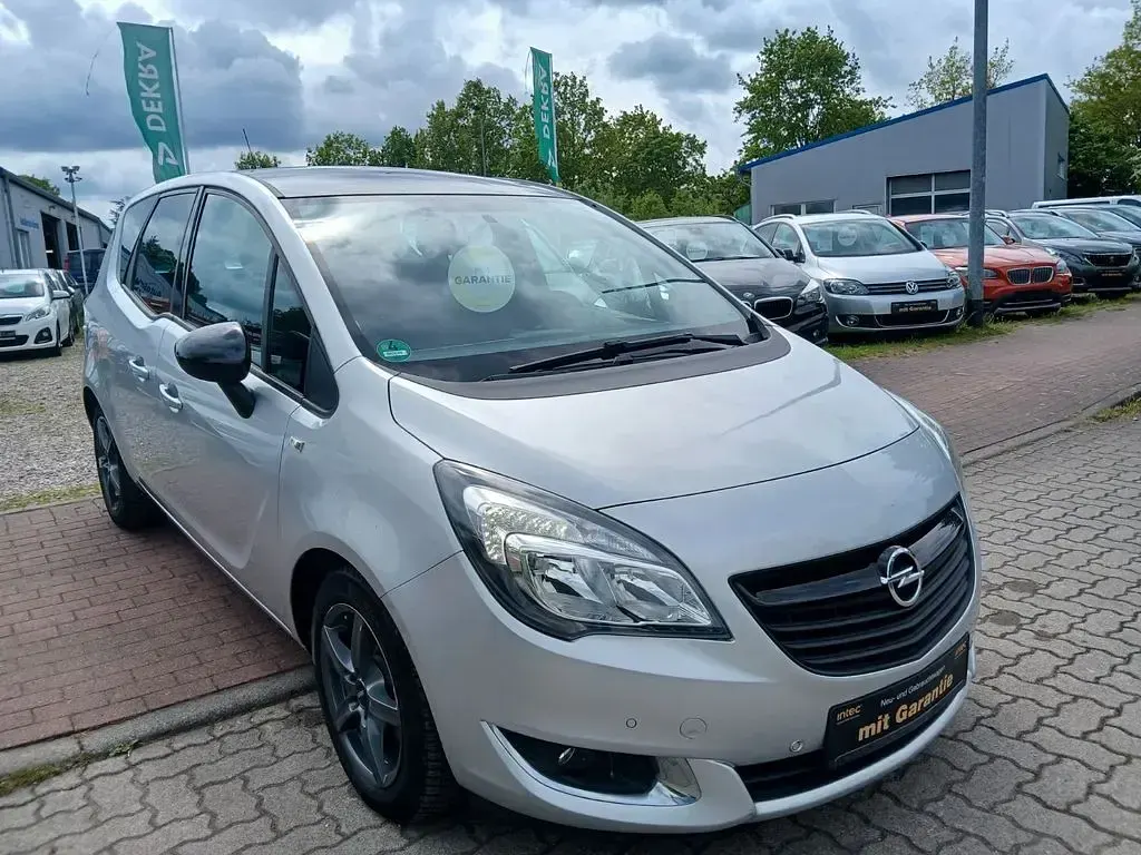 Gebraucht Opel Meriva Style 140 PS (102 kW) 2014 Silber Van / Kleinbus