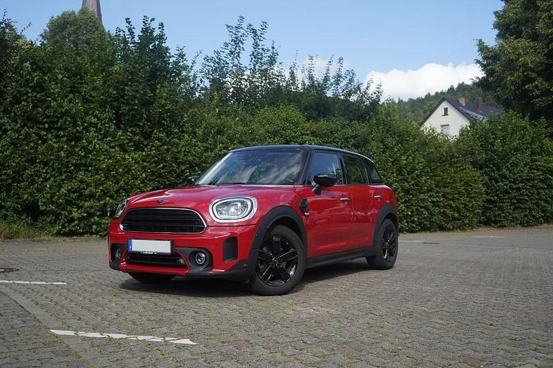 Rot Gebraucht 2021 Mini Cooper Countryman Classic SUV | 23.900 € (Fairer Preis) - Bild 1/4
