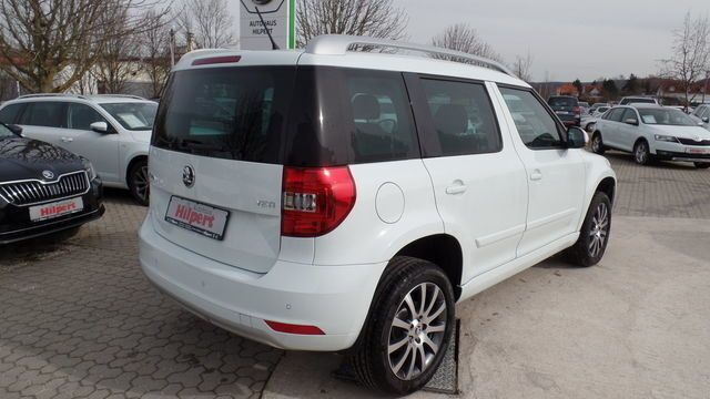 Gebraucht Skoda Yeti 105 PS (77 kW) 2015 Weiß metallic SUV