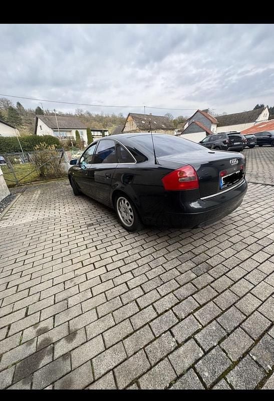 Schwarz Gebraucht 1999 Audi A6 Limousine | 2.101 € (Fairer Preis) - Bild 1/4