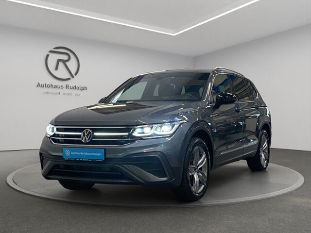 Gebraucht VW Tiguan Move 150 PS (110 kW) 2023 Grau SUV